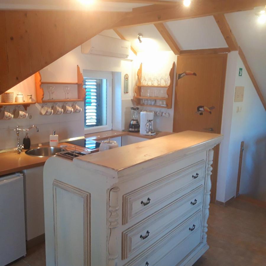 Ferienwohnung Luxury Mansarda Duplex - City Centre - Stone House Split Exterior foto